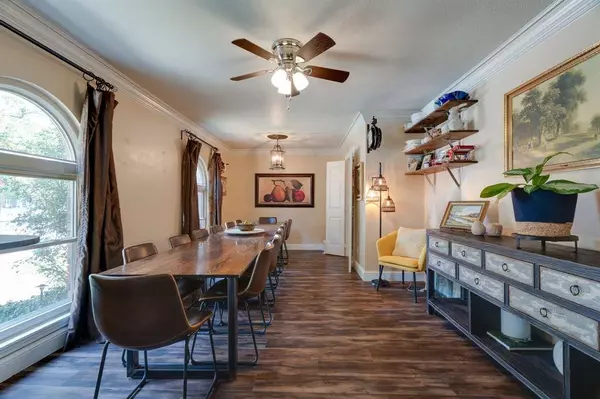 4913 N Colony Boulevard, The Colony, TX 75056