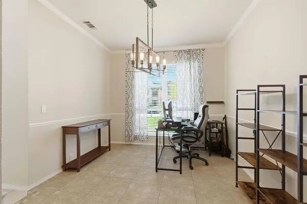 6625 Hayling Way, Denton, TX 76210