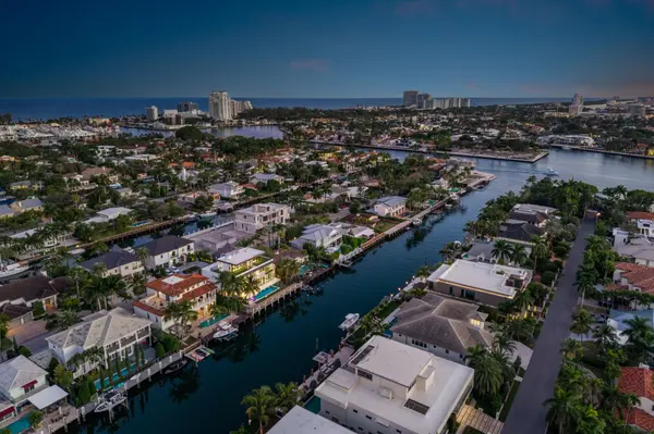 The New Miami Snowbird: A New Era of Luxury Winter Rentals in South Florida