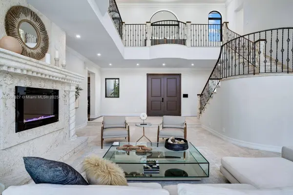168 Fiesta Way, Fort Lauderdale, FL 33301