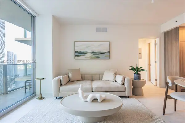 77 SE 5TH STREET #2602, Miami, FL 33131