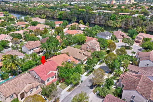 126 Cameron Ct, Weston, FL 33326