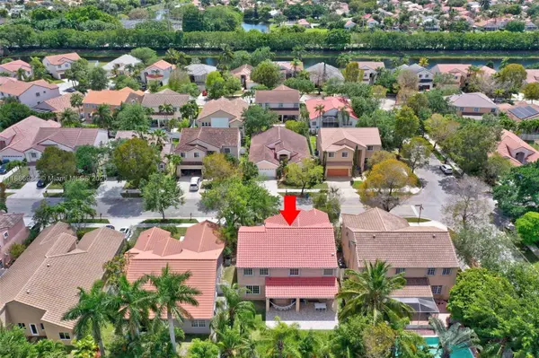 126 Cameron Ct, Weston, FL 33326
