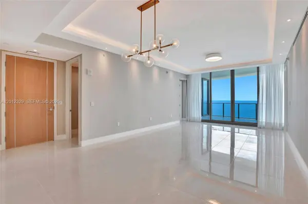 15701 Collins Ave #3804, Sunny Isles Beach, FL 33160
