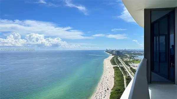 15701 Collins Ave #3804, Sunny Isles Beach, FL 33160