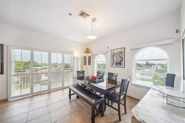 9008 Collins Ave #402, Surfside, FL 33154