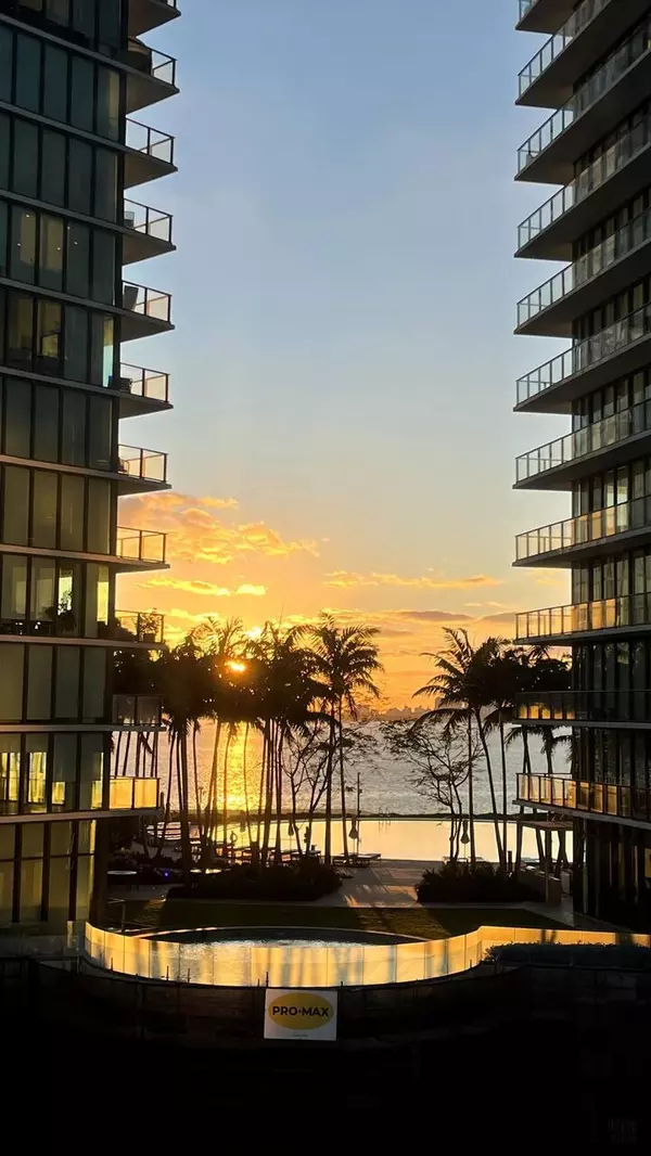 Miami, FL 33137-4476,501 NE 31st St #1201