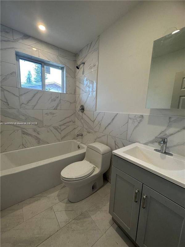 1255 NE 110th Ter, Miami, FL 33161