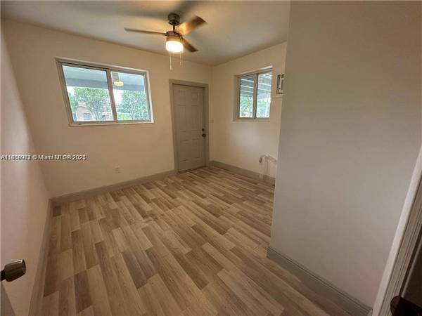 1255 NE 110th Ter, Miami, FL 33161