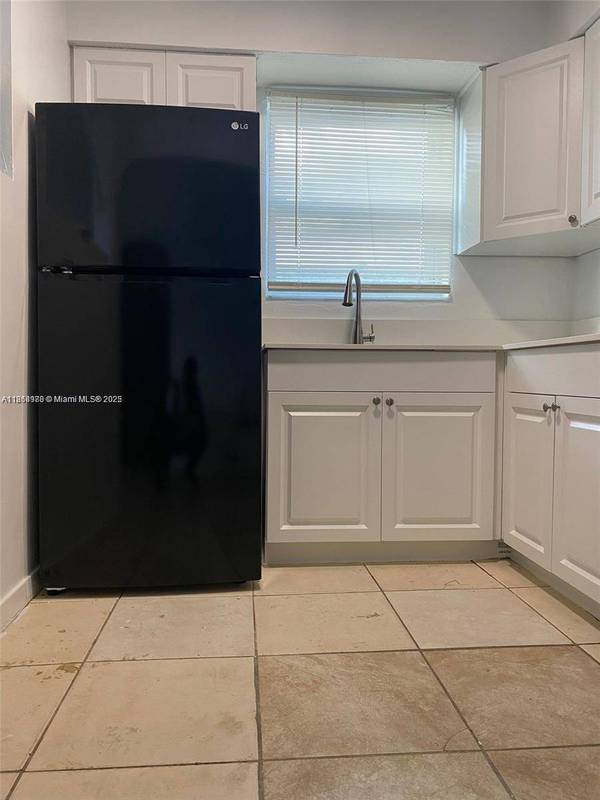 1204 NE 5th Ave, Fort Lauderdale, FL 33304