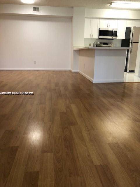 650 S Park Rd #28-5, Hollywood, FL 33021