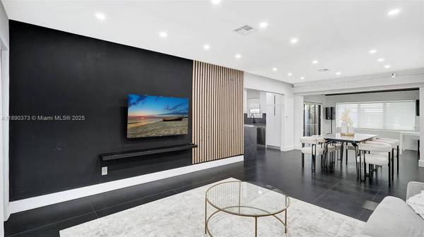 603 N 32nd Ave, Hollywood, FL 33021