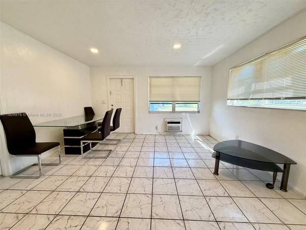 1700 SW 44th Ter #101-3, Fort Lauderdale, FL 33317