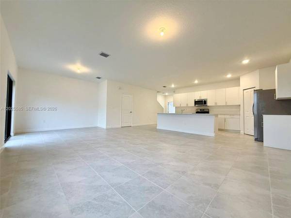 2958 Park Pl #5838, Dania Beach, FL 33312