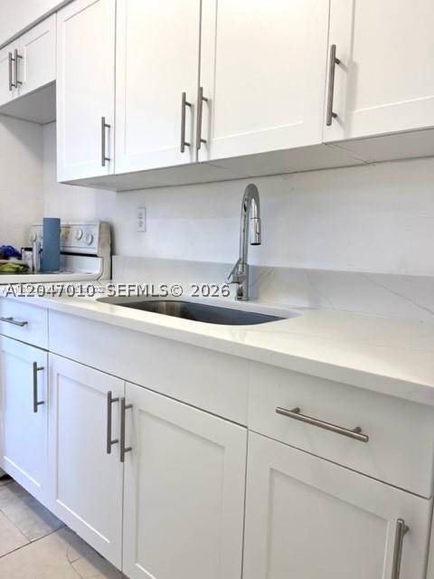 1204 NE 5th Ave #3, Fort Lauderdale, FL 33304
