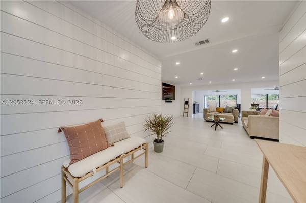 3400 N Park Rd, Hollywood, FL 33021