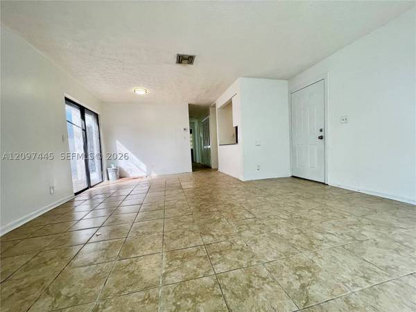 2621 Riverland Dr #B, Fort Lauderdale, FL 33312