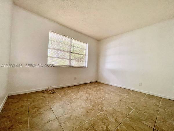 2621 Riverland Dr #B, Fort Lauderdale, FL 33312