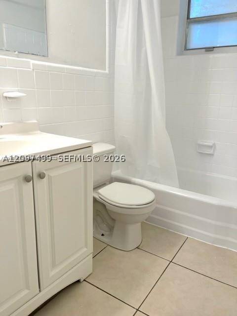 1204 NE 5th Ave #2, Fort Lauderdale, FL 33304