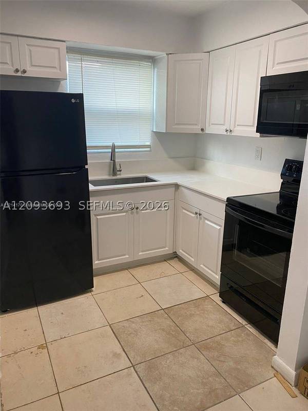 1204 NE 5th Ave, Fort Lauderdale, FL 33304