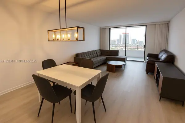 600 Three Islands Blvd #1520, Hallandale Beach, FL 33009