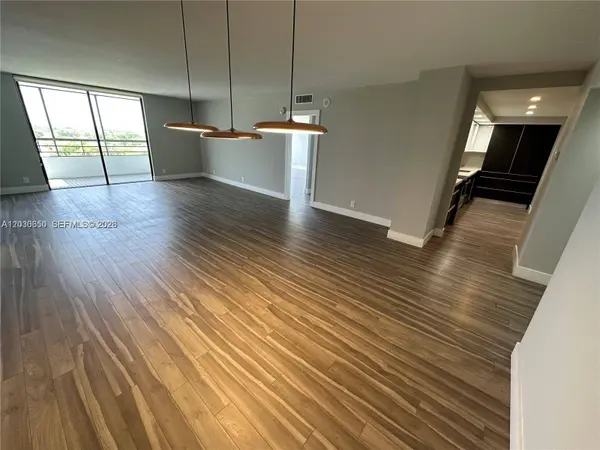600 Three Islands Blvd #705, Hallandale Beach, FL 33009