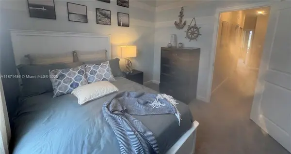 156 SW 156 CT, Miami, FL 33032