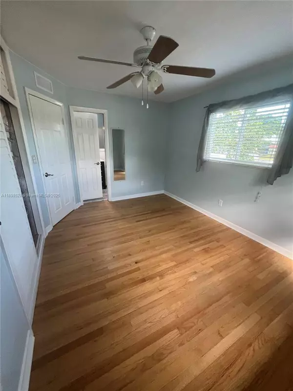 141 NW 72nd Way #1, Pembroke Pines, FL 33024