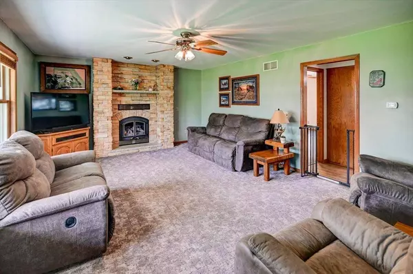 99 N Union Road, Brooklyn, WI 53521