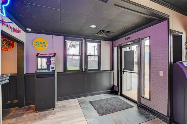 201 S 6th Street, Stoughton, WI 53589