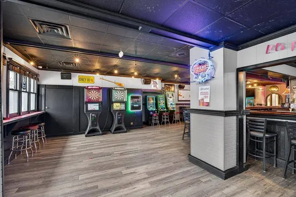 201 S 6th Street, Stoughton, WI 53589