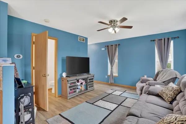 1400 Hunters Ridge Drive #57, Genoa City, WI 53128