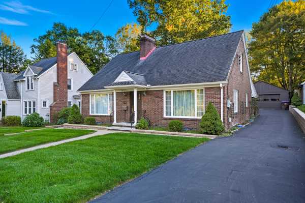 New Wilmington, PA 16142-1219,216 Vine Ct