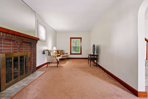Ellwood City, PA 16117-2138,104 Pittsburgh Cir