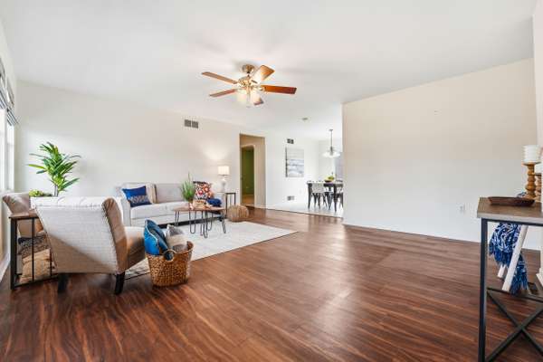 3699 Mitchell Rd, New Castle, PA 16105-2951