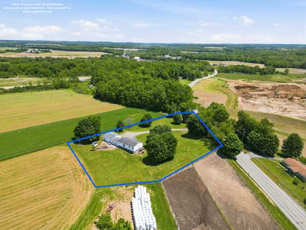 4453 Harlansburg Rd, Slippery Rock, PA 16057-6707