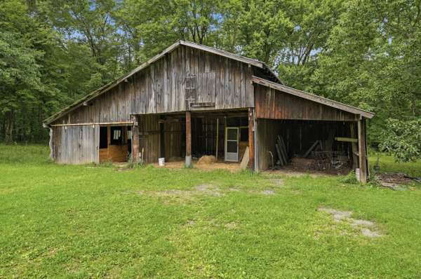 4653 State Route 158, New Wilmington, PA 16142-4425