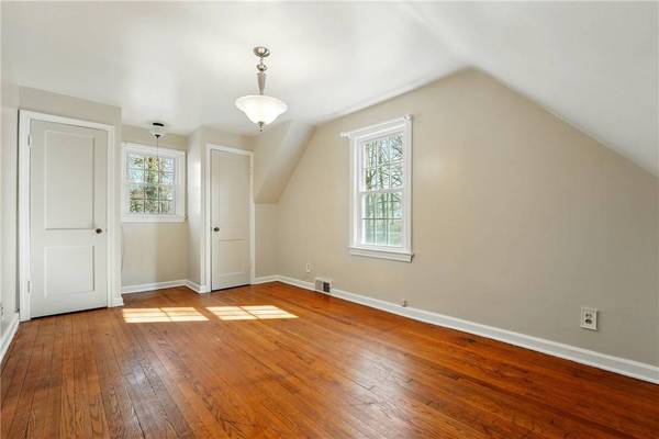 143 Old Hickory Rd, North Beaver Twp, PA 16102