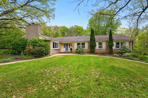 3080 Eldogar Ln, New Castle, PA 16105