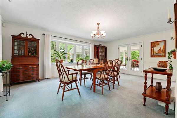 3080 Eldogor Ln, Neshannock Twp, PA 16105