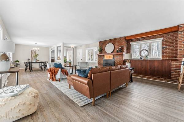 385 Vogan Dr, Mercer Boro - Mer, PA 16137