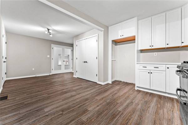 385 Vogan Dr, Mercer Boro - Mer, PA 16137