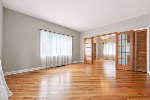 134 E Wallace Ave, New Castle, PA 16101-2455