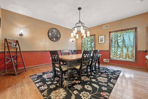 158 Skyview Dr, New Castle, PA 16102-3648