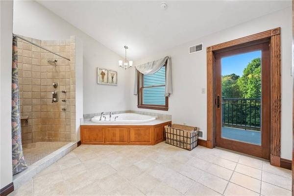 158 Skyview Dr, North Beaver Twp, PA 16102