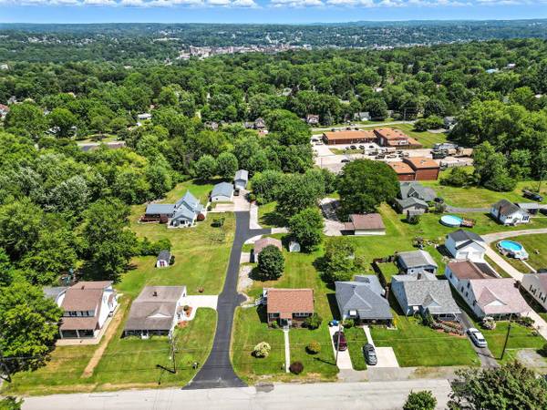 401 Grandview Ave, New Castle, PA 16101-1311