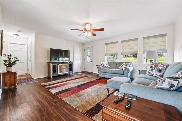 3699 Mitchell Rd, Neshannock Twp, PA 16105