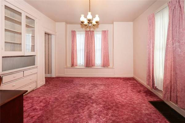 518 E Winter Ave, New Castle, PA 16105