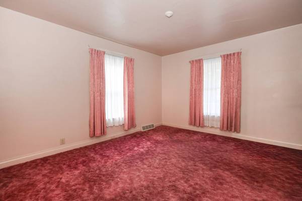 518 E Winter Ave, New Castle, PA 16105-2444