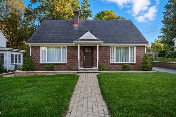 216 Vine Ct, New Wilmington Boro, PA 16142